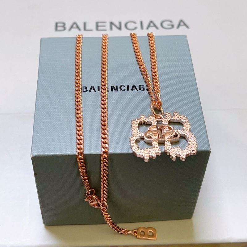 Ba1en*iaga necklaces